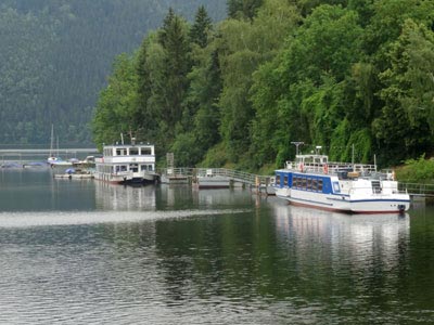 Fahrgastschiffe auf dem Hohenwartestausee