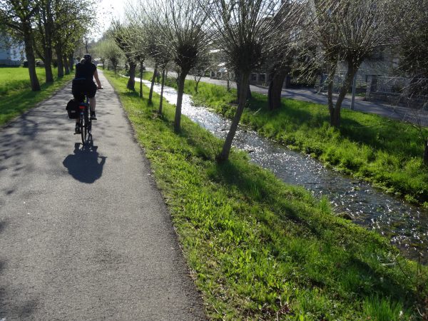junge, schmale Unstrut in Kefferhausen