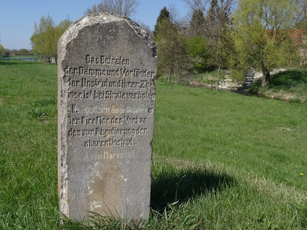 Deichbeschriftung