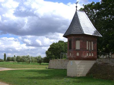 Pegelhaus Barby Elbe Pegelhaus Barby Elbe
