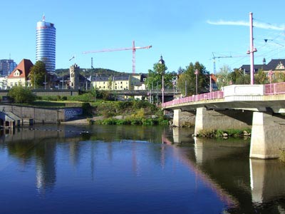 Saalebrücke in Jena Saalebrücke in Jena