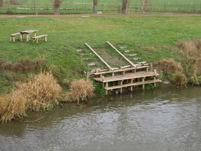 Einsatzstelle Brücke Riethgen